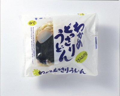 わかめどっさりうどん